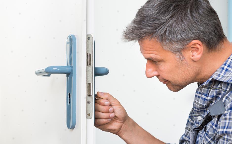  tarif serrurier ouverture de porte Courcouronnes